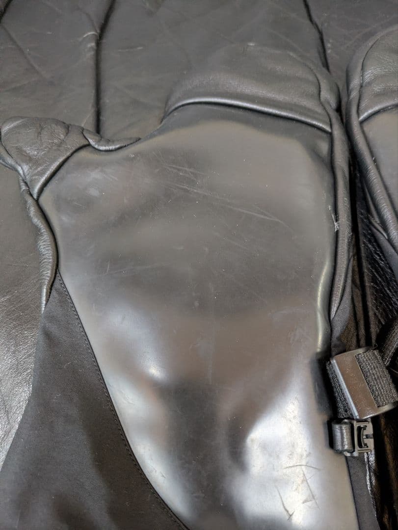 ア*ク様 VICROY ビクロイグローブ