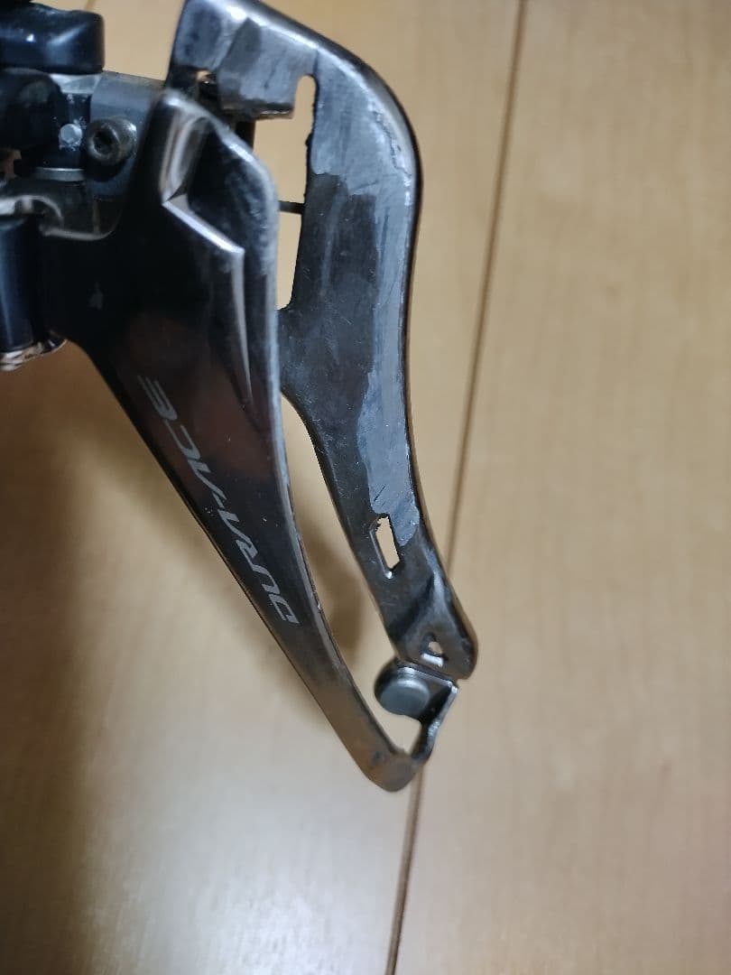 デュラエース　FD-R9150 フロントディレイラー　di2　dura−ace