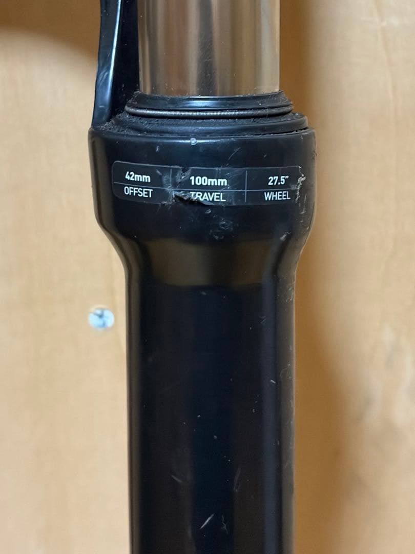 ロックショックスJUDY Air QR27.5