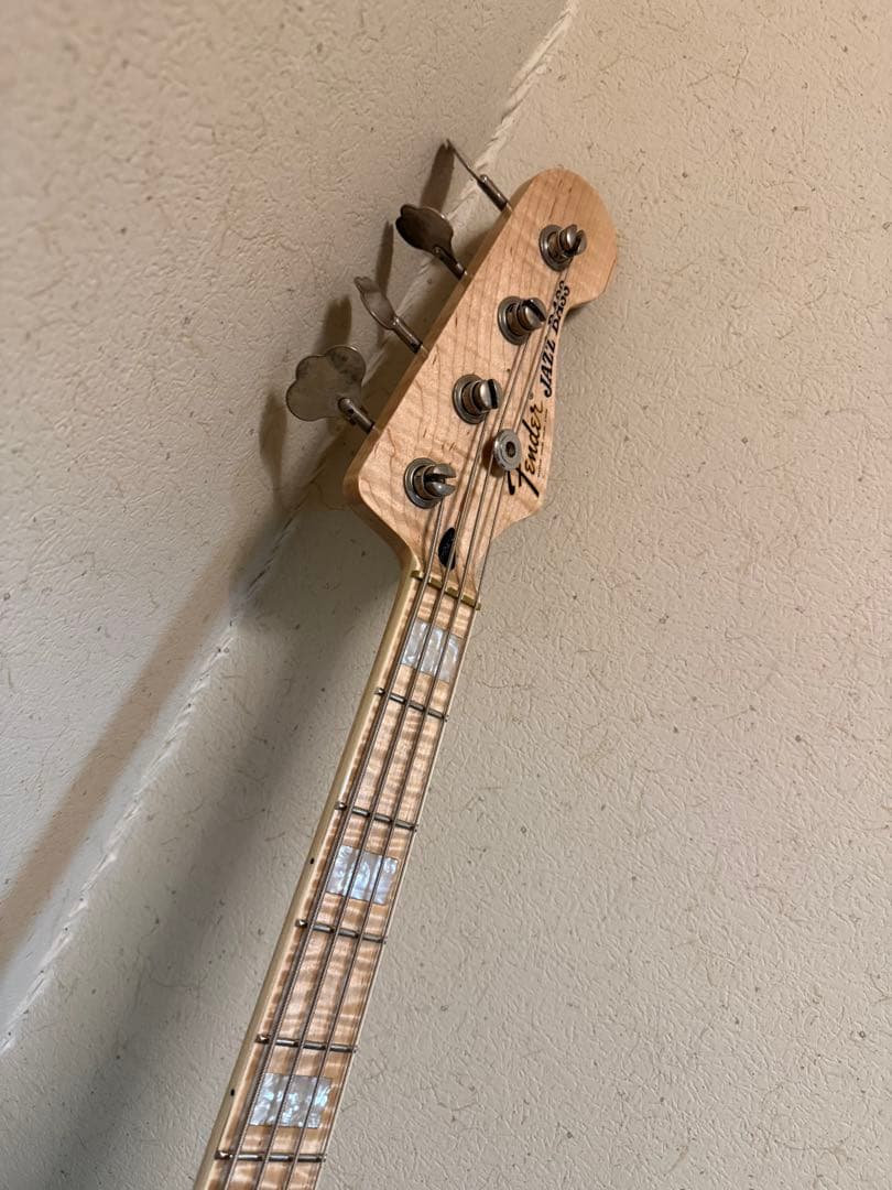 メタリックブルー 4弦エレキベース　ノーブランド　カスタム