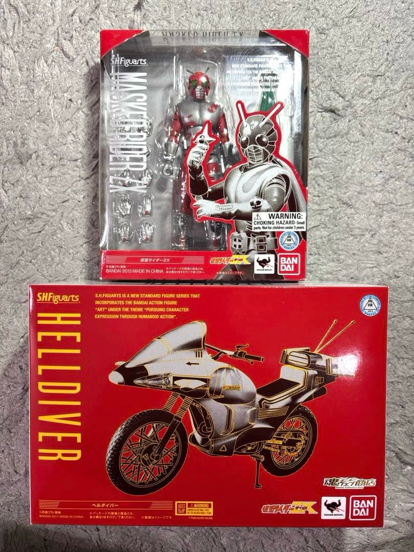 S.H.Figuarts 仮面ライダーゼクロス&ヘルダイバーセット