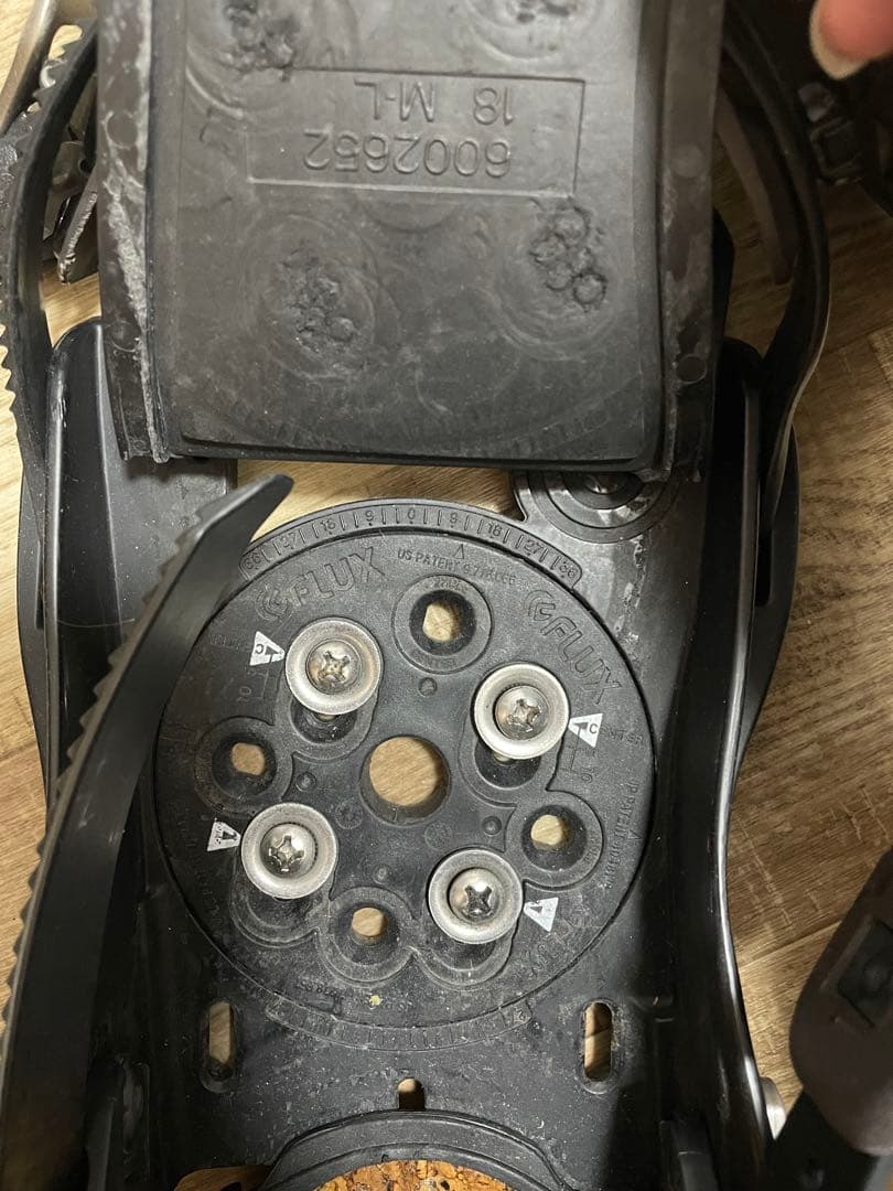 19-20 FLUX XF LIMITED Mサイズ