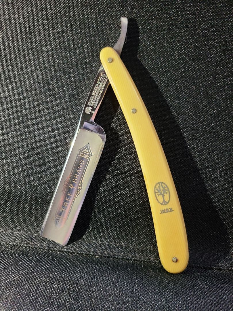 プロ理容師用剃刀　旧型　アンティーク