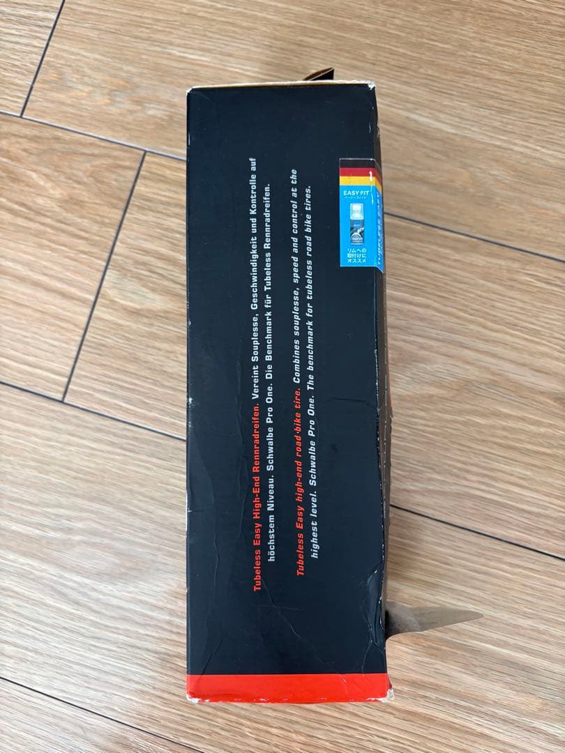 SCHWALBE PRO ONE 700x25C チューブレスタイヤ