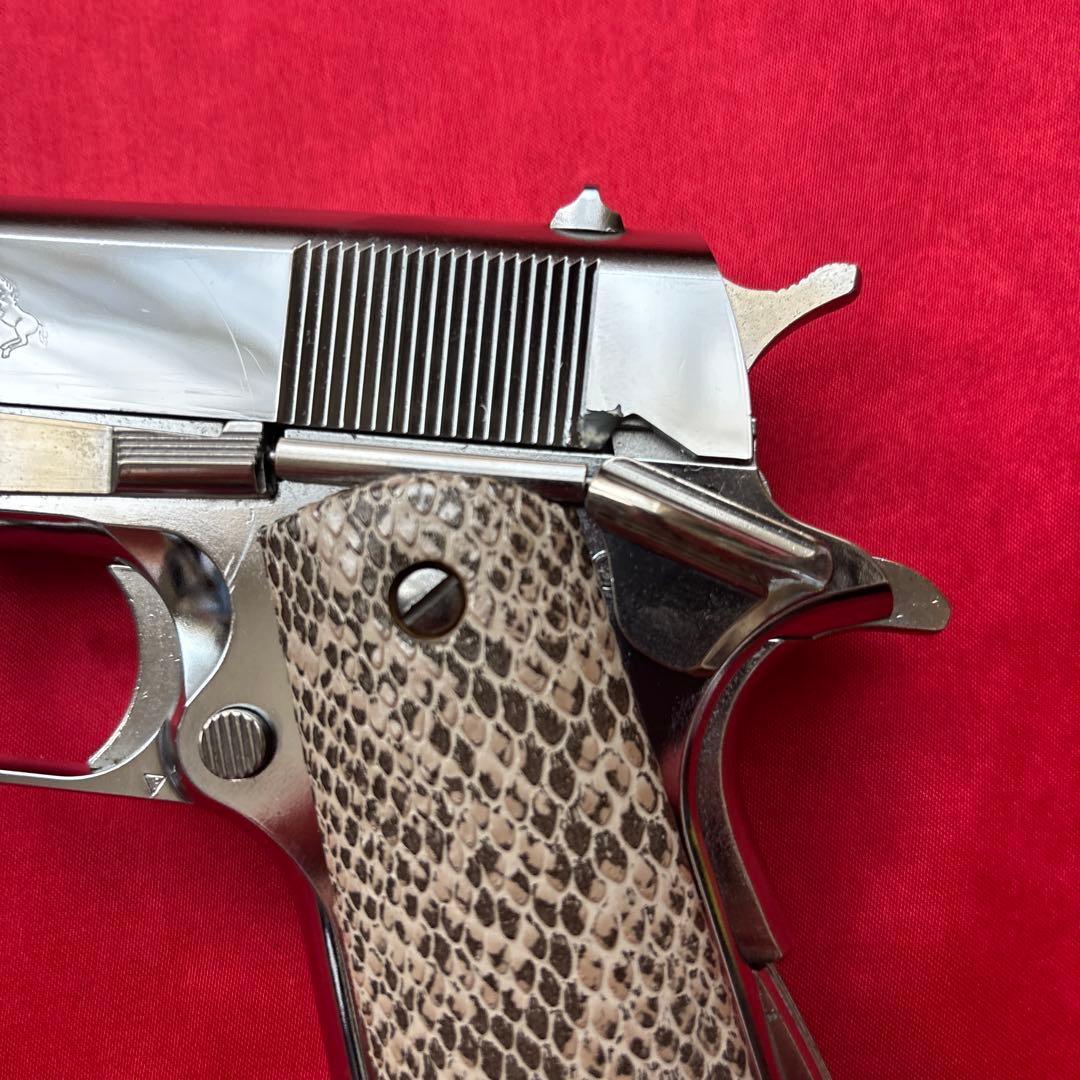 東京マルイ　コルトガバメント　ニッケルフィニッシュ　カスタムレザーグリップ訳あり