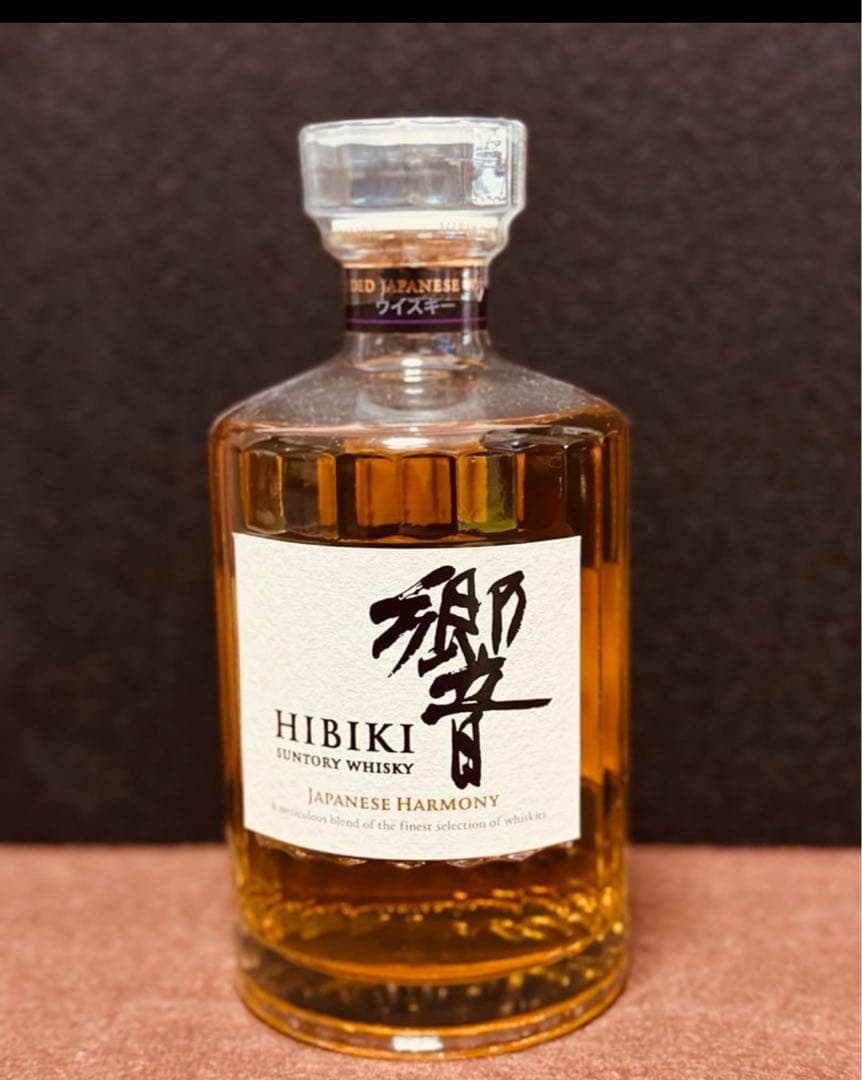 サントリーウイスキー 響 700ml