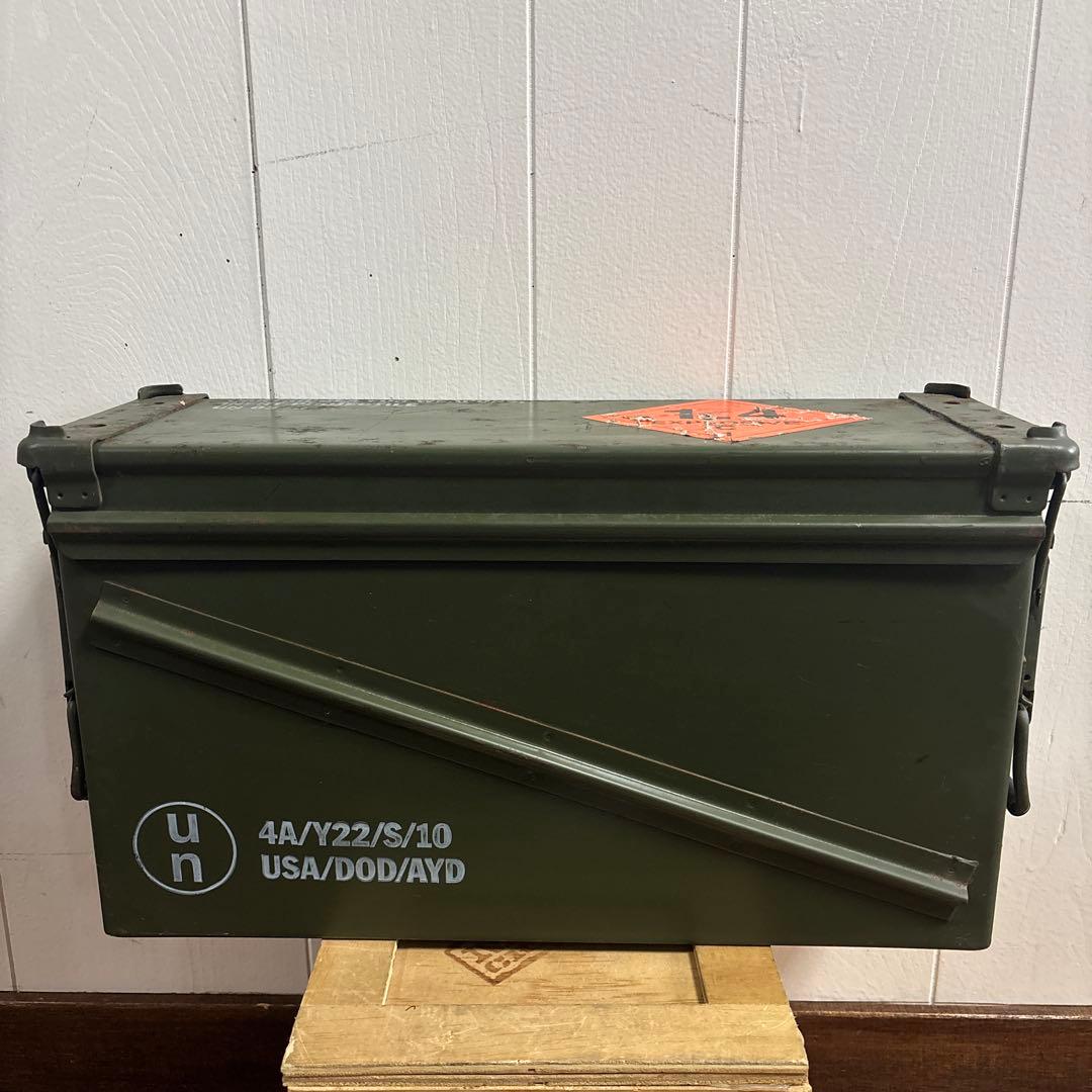 米軍　実物　AMMO BOX 40mm 32CARTRIDGES 弾薬箱