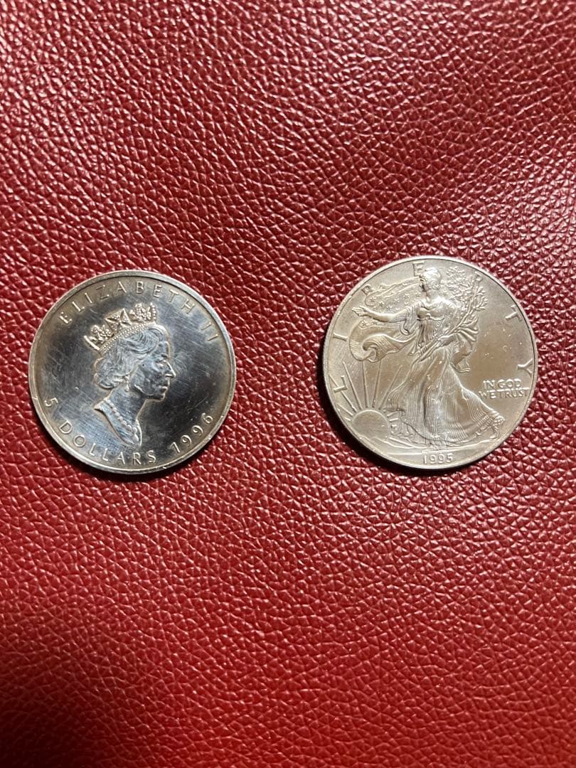 純銀ウォーキングリバティ1995年エリザベス1996年1ozメイプルリーフ銀貨‼️