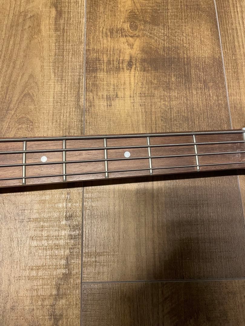 エレキベース サンバースト 20フレット