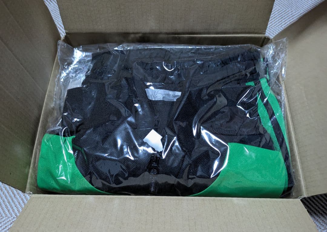 GOALOUS5　グリーン　ジャージ