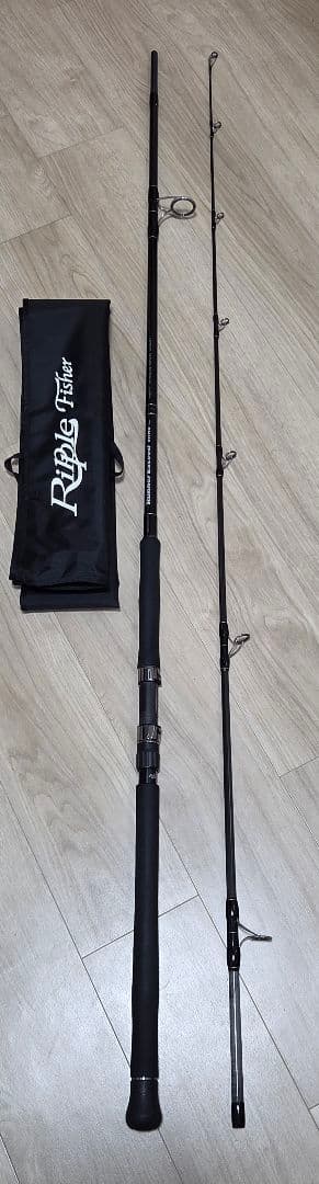 ランナーエクシード　911MHナノ　ロックショア　リップルフィッシャー