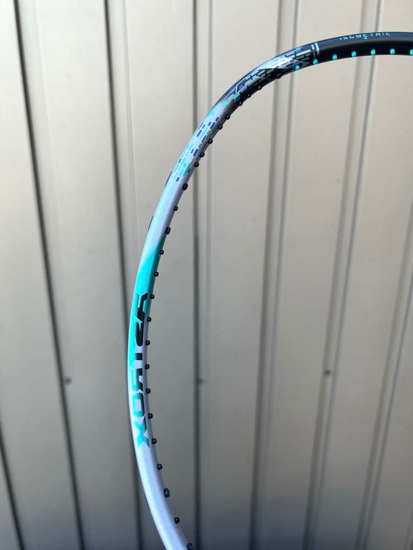 アストロクス88SプロバドミントンラケットASTROX88SPRO 4U5