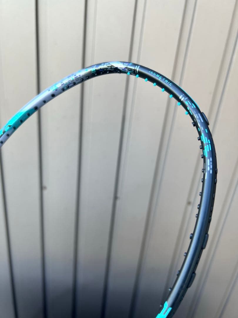 アストロクス88SプロバドミントンラケットASTROX88SPRO 4U5