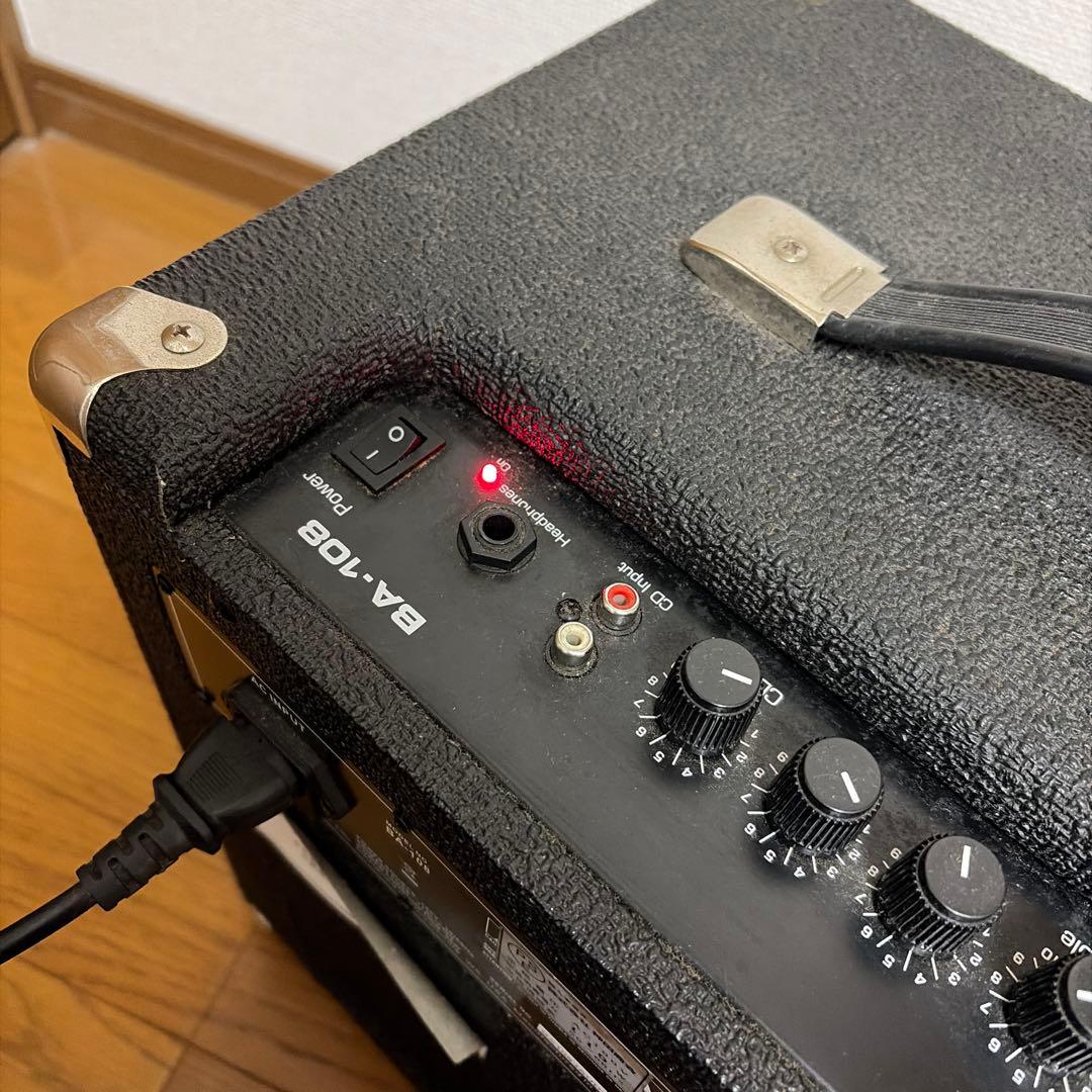 Ampeg BA-108 ベースアンプ