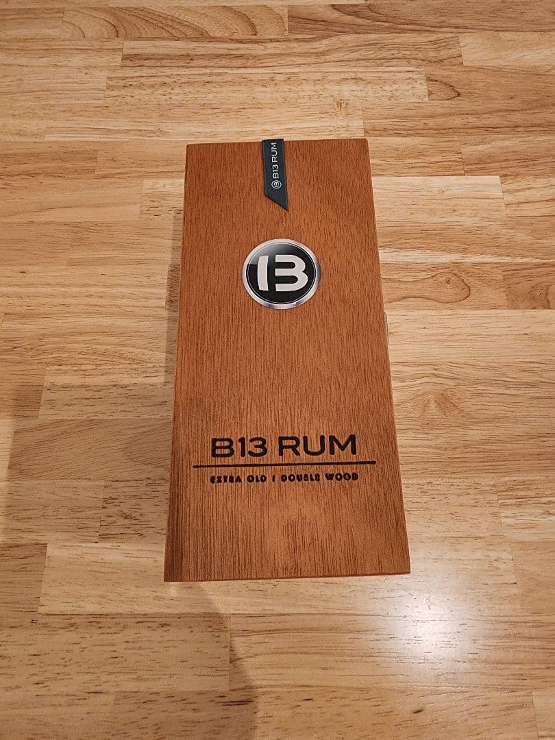 高級ラム酒　箱入B13RUM