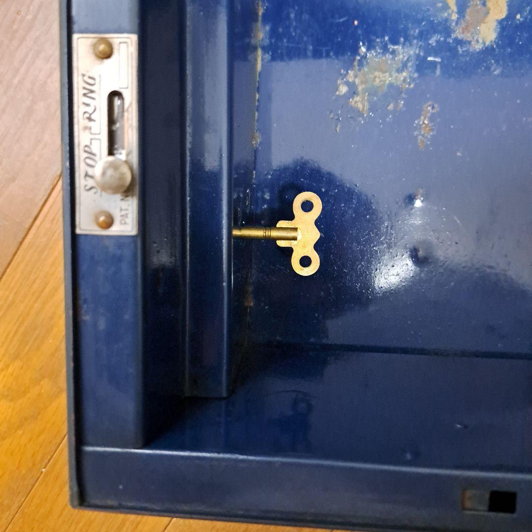 レトロ・アンティーク手提げ金庫 YAMATO CASH BOX 　カギ付き