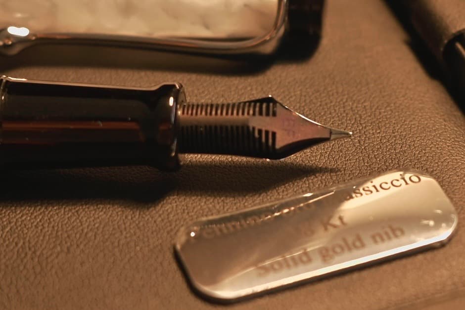 ✨【限定モデル・極美品】アウロラ 万年筆 OPTIMA 365 ビアンカ EF✨