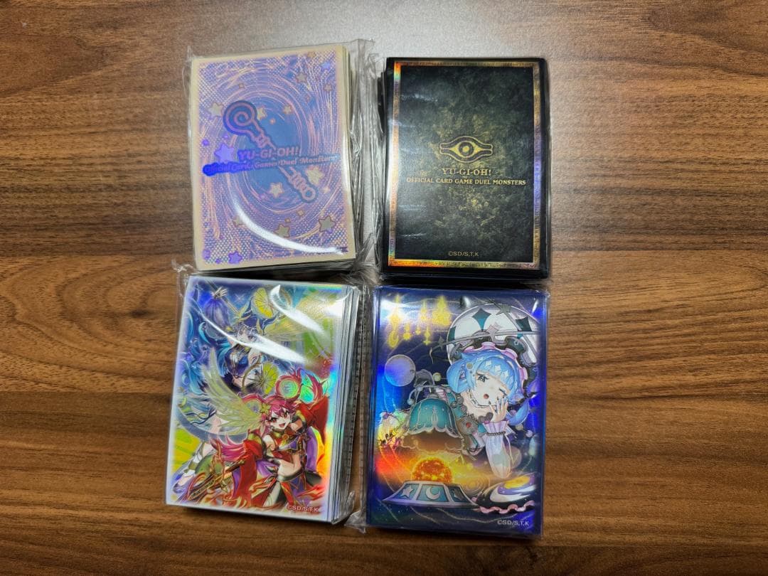 遊戯王　ニューロン　スリーブ　4種　未開封