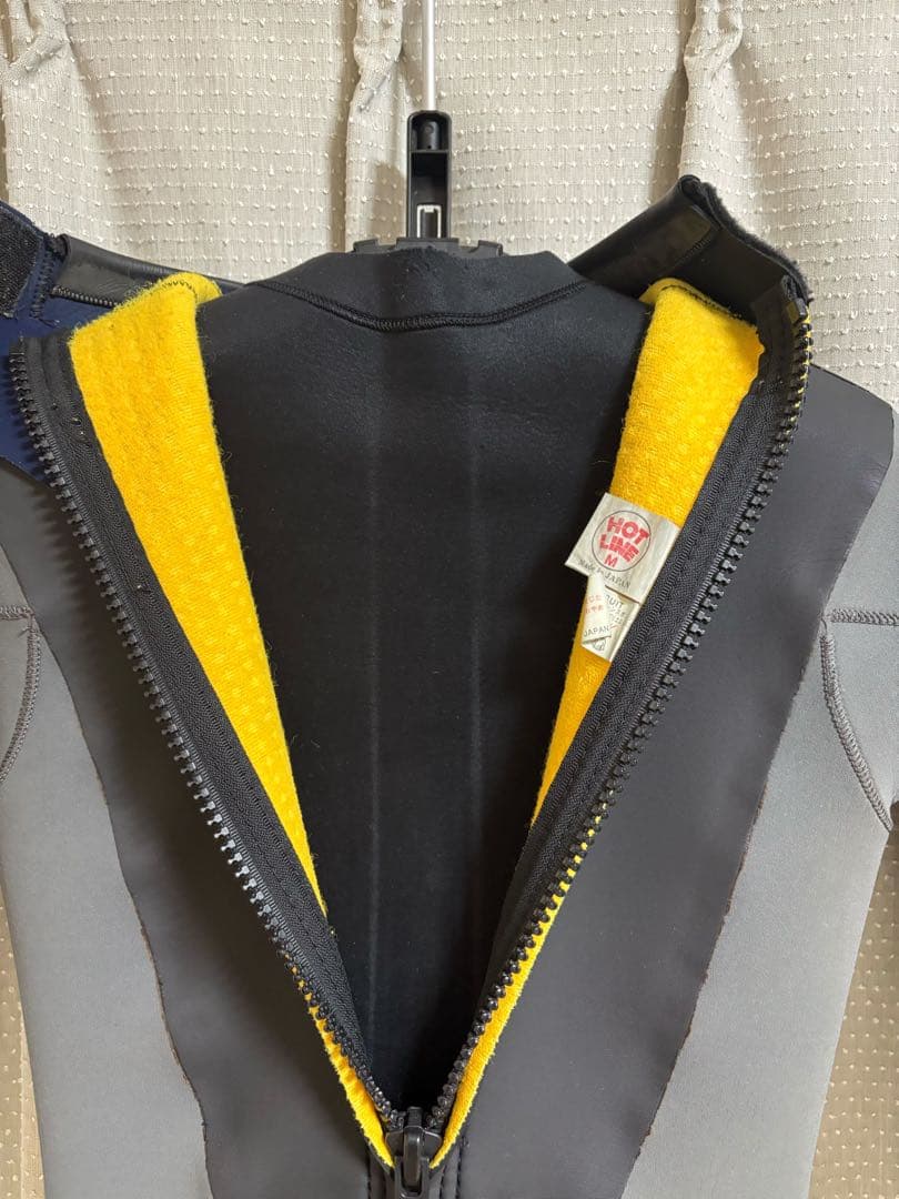 HOTLINE(ホットライン)5×3mm セミドライ メンズ Mサイズ