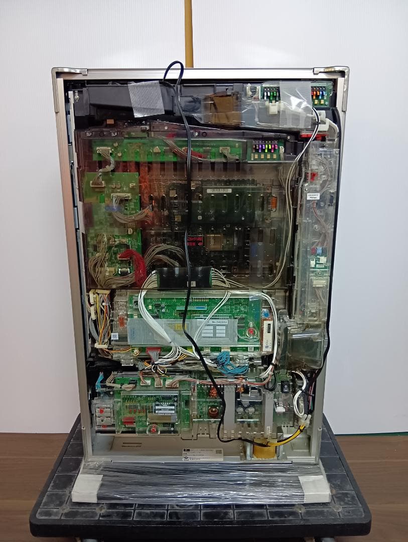 送料込み パチンコ 実機 CRぱちんこウルトラマンタロウ 直接引取可