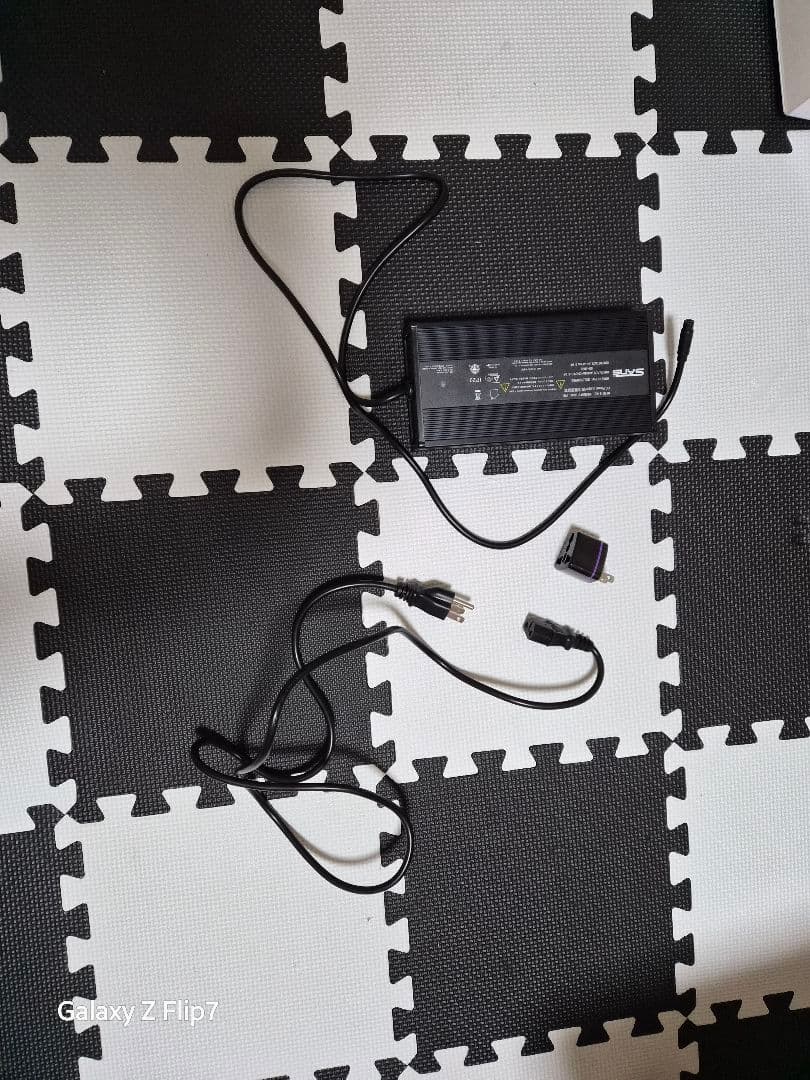 ＭＡＴＥ　X　250純正ACアダプター