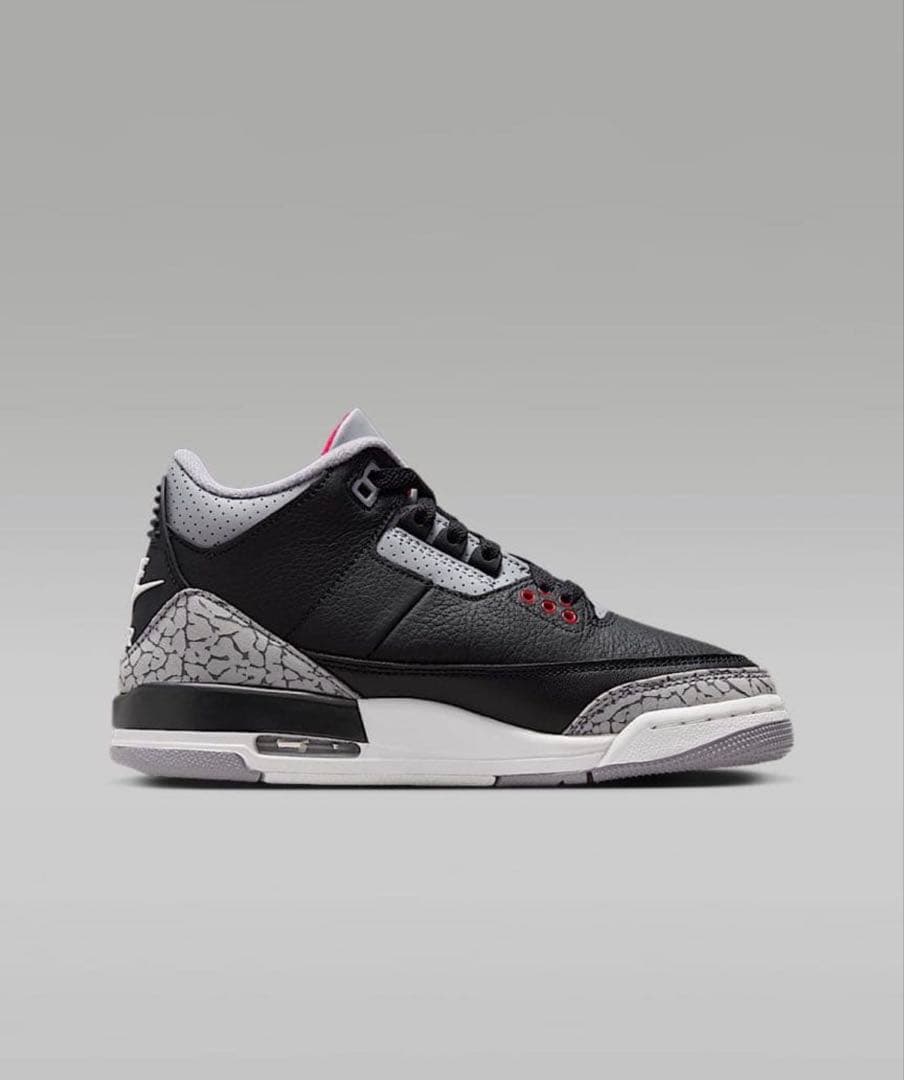 Nike Air Jordan エア ジョーダン 3レトロ「ブラック セメント」