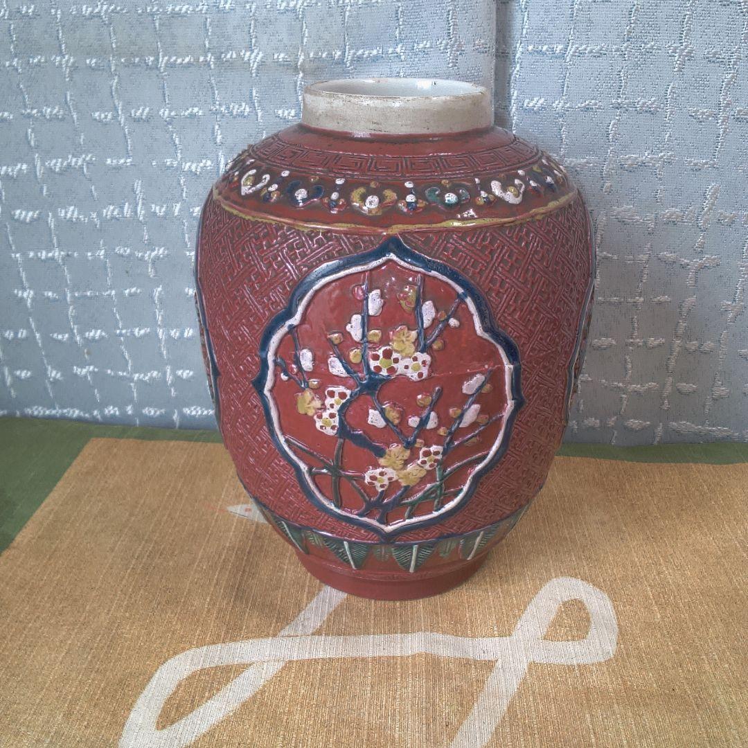 骨董 レトロ アンティーク赤い陶器製印籠 花模様中古