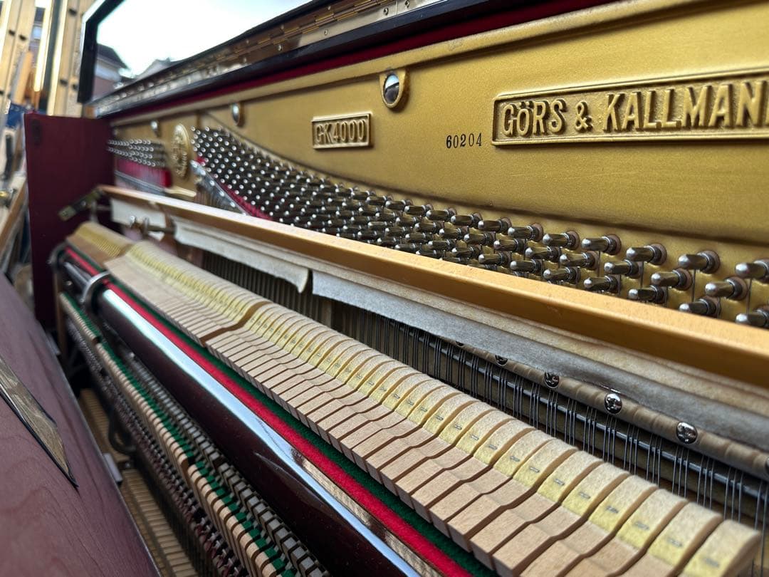 【美品・セール】Gors&Kallmann GK4000 アップライトピアノ