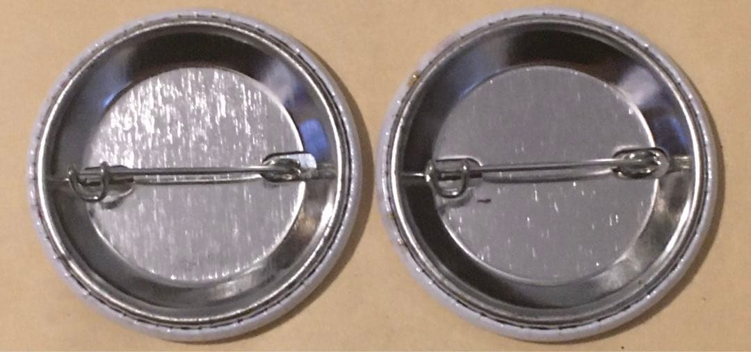 2種類セット 初音ミク 鏡音リン グッ鉄カフェ 缶バッジ