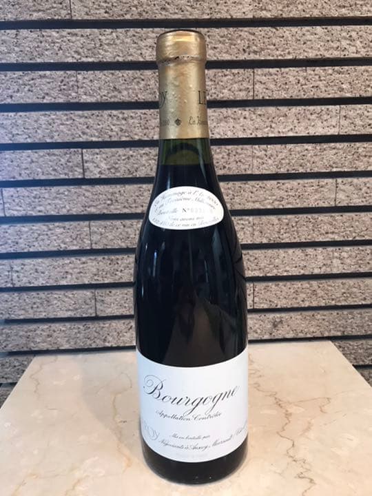 ＬＥＲOＹＢｏｕｒｇｏｇｎｅＨｏm m aｇｅa’ l‘Ａn 2000