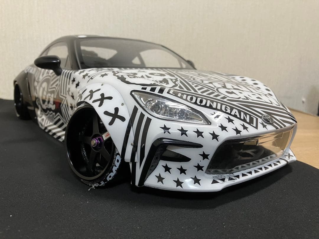 タミヤ　GR86 FAIL CREW