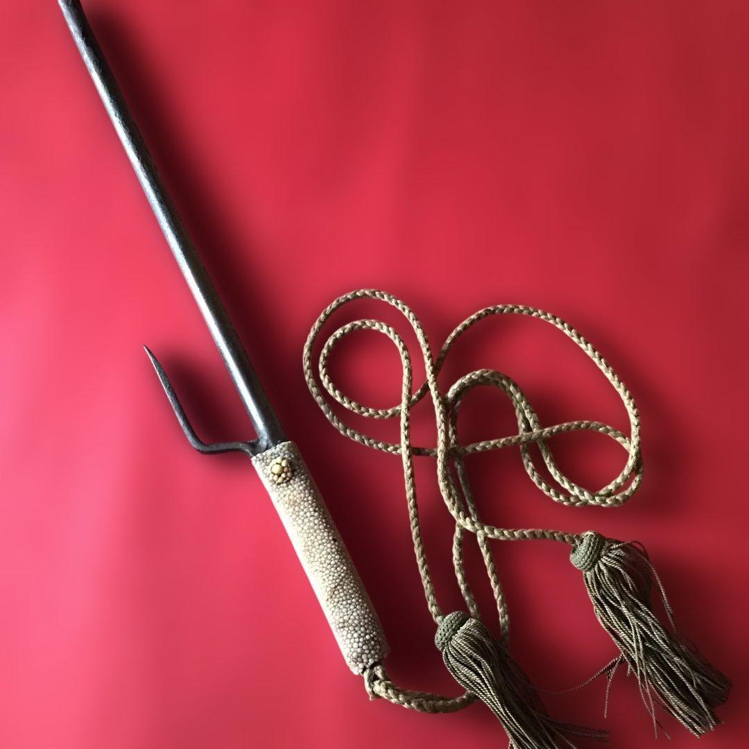 時代物　大型　十手　鮫皮巻