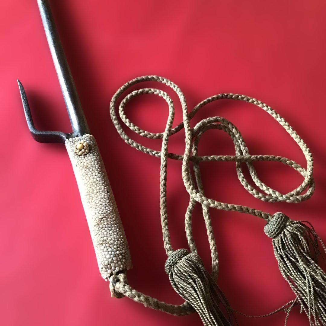 時代物　大型　十手　鮫皮巻