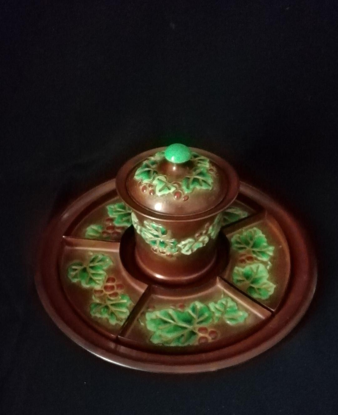 逸品　珍品　安藤七宝B　銅製　槌起七宝　盆　小物入れ　銘々皿　和骨董アンティーク