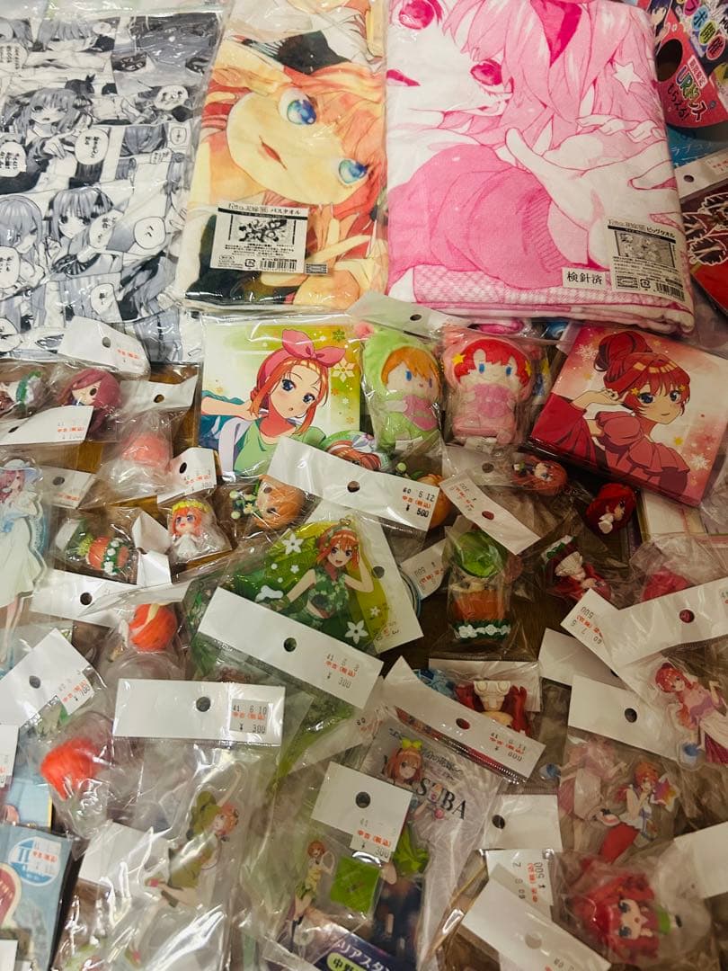 五等分の花嫁 グッズ まとめ売り 一花 二乃 三玖 四葉 五月