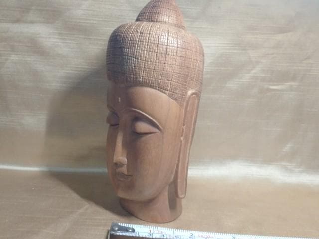仏頭　木　堅木　柔和　美　高18cm　570g　T108