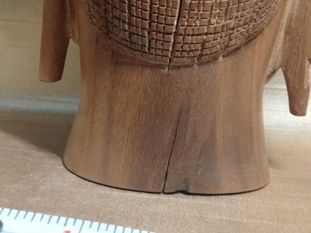 仏頭　木　堅木　柔和　美　高18cm　570g　T108