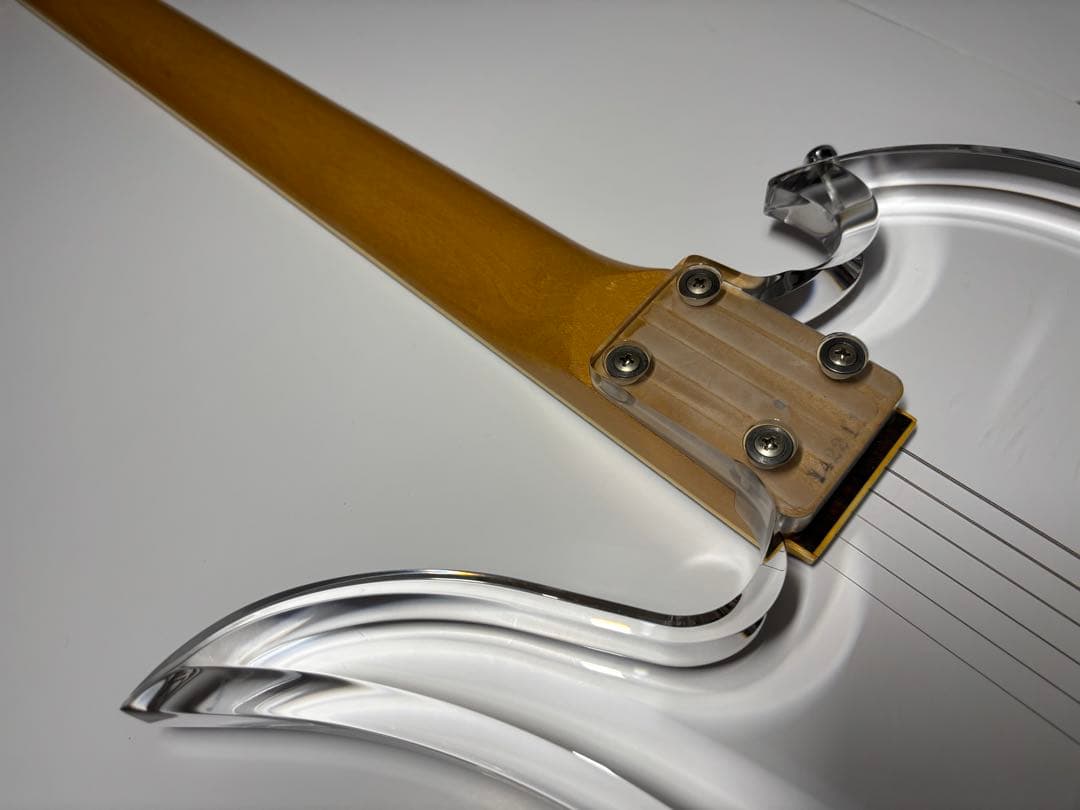 FERNANDES X JAPAN HIDEクリスタルモッキンバード