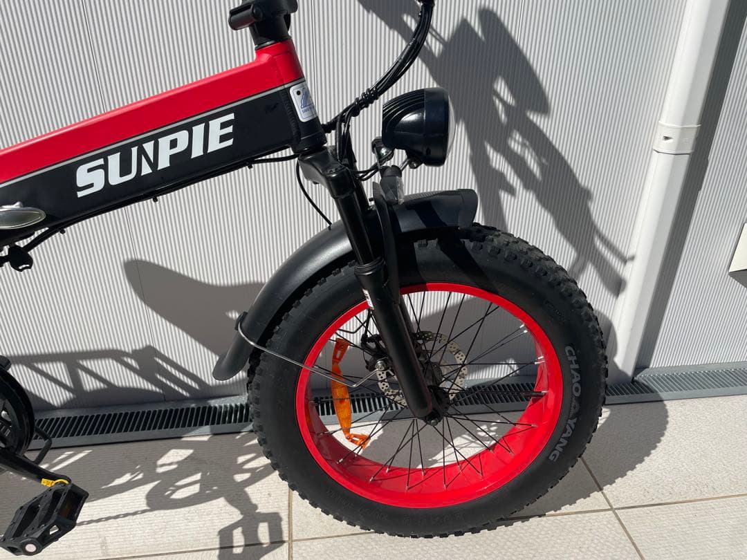 SUNPIE 電動アシスト自転車 折りたたみ式 電動自転車 走行少ない 黒/赤