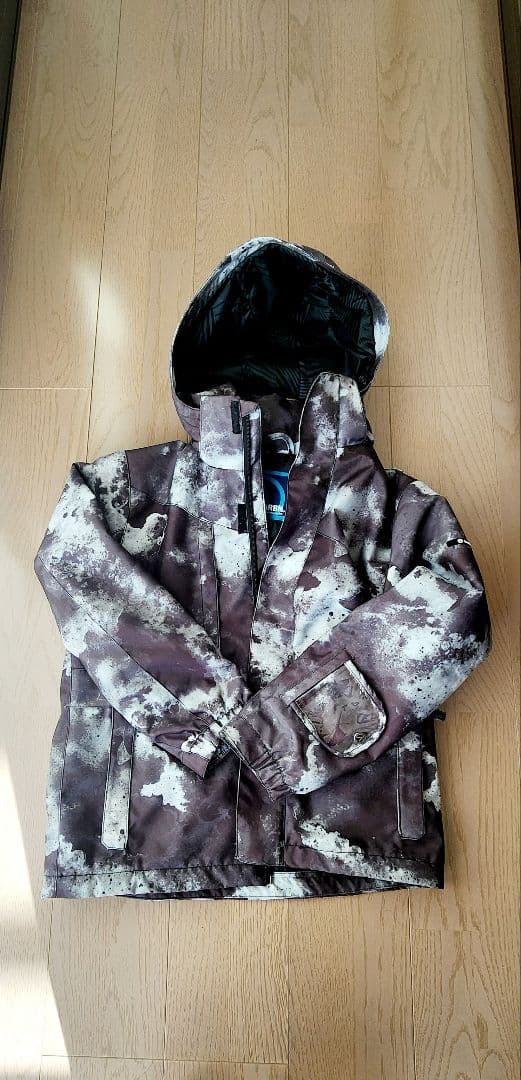 nature 迷彩柄 スキースノーボードウェア