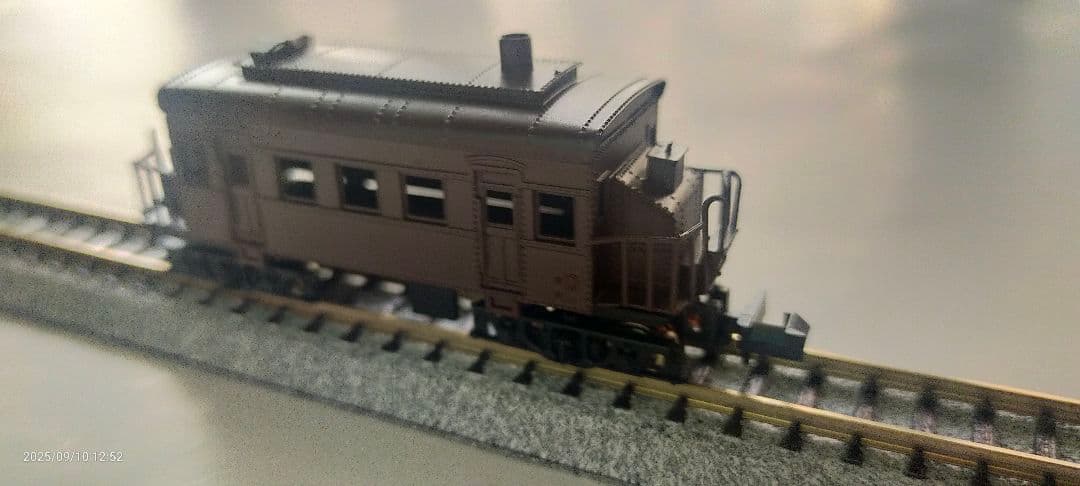 ワールド工芸国鉄ナヌ32 暖房車塗装完成品Nゲージ ブラウン