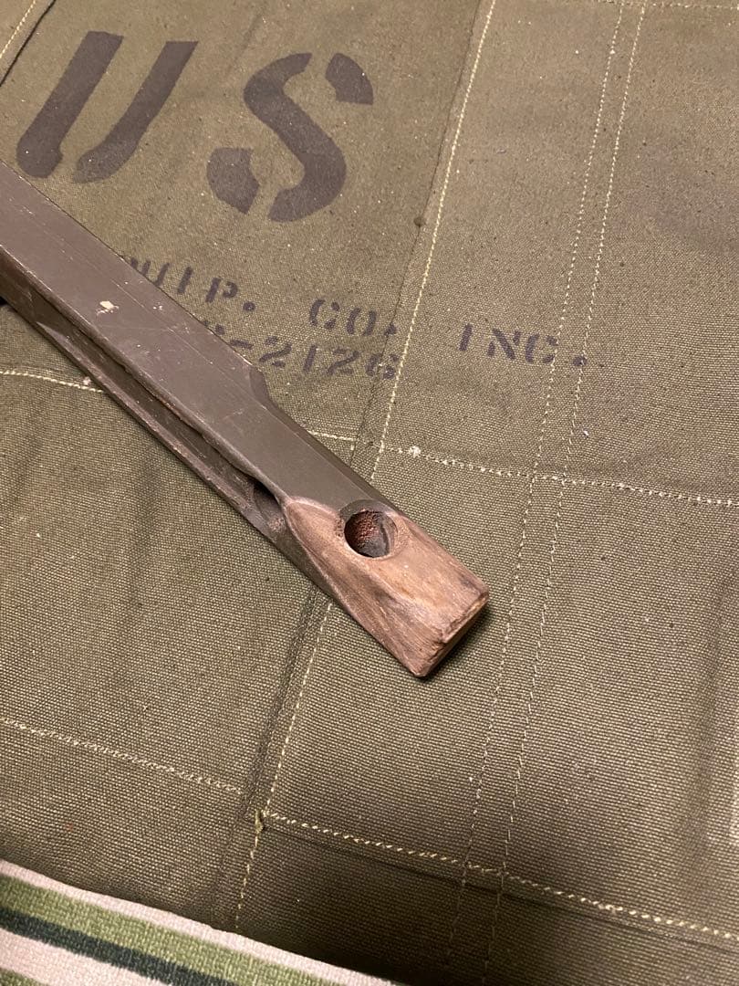 米軍　木製　GIコット　部品1本　溝ありタイプ　希少