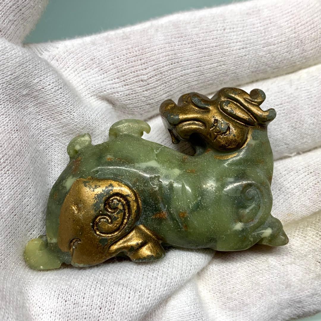 旧蔵時代物　天然　漢代　描金　高古玉　金虎　金神獸　根付　御守り　アンティーク