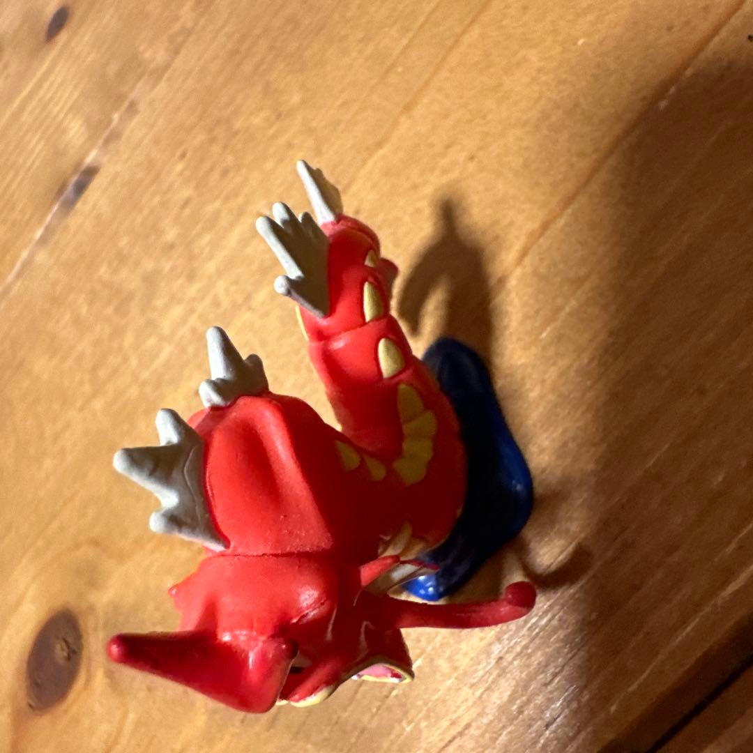 最終値下げ！モンコレ非売品ギャラドス