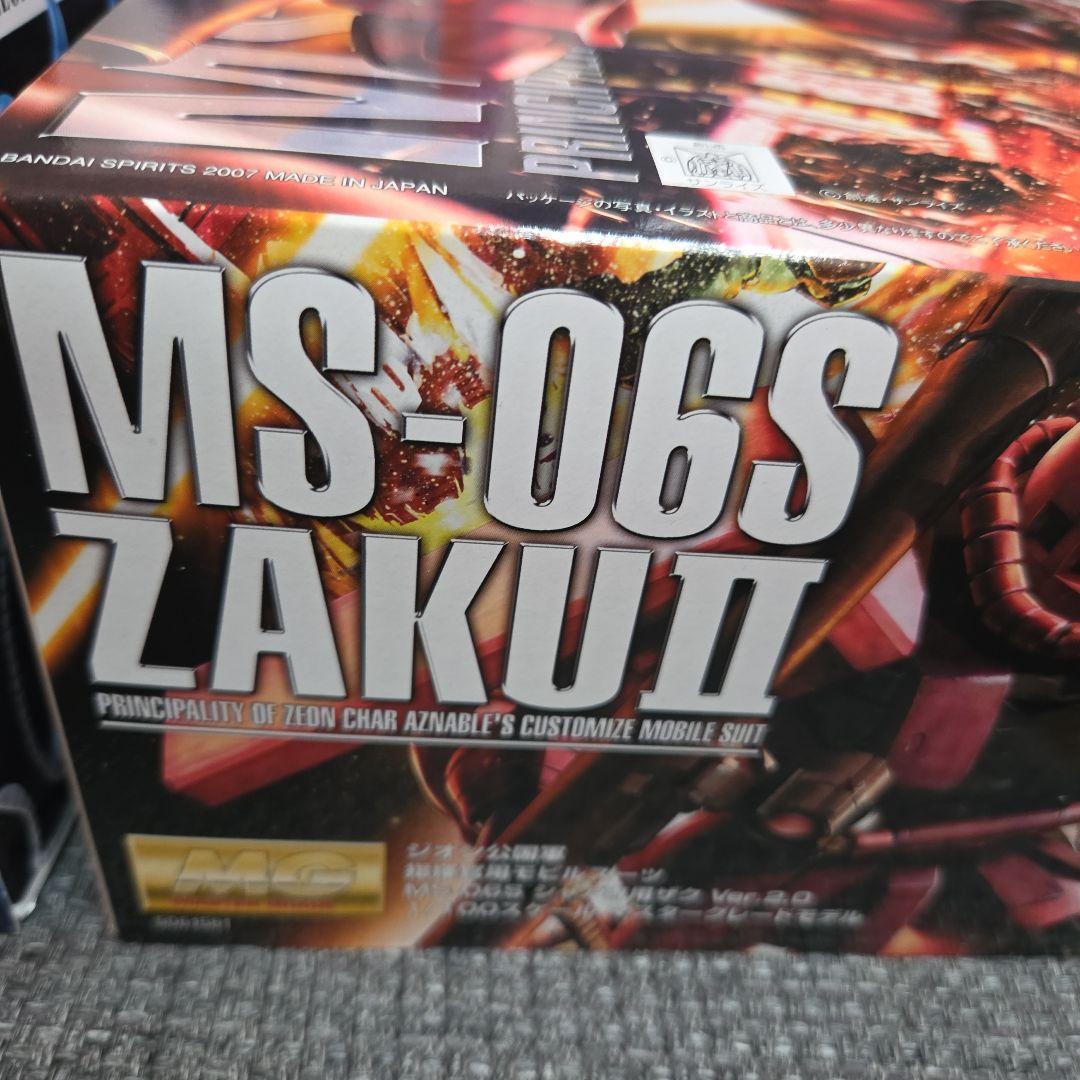 15日限り特価MG GUNDAM Ver.Ka, GOUF, ZAKU II