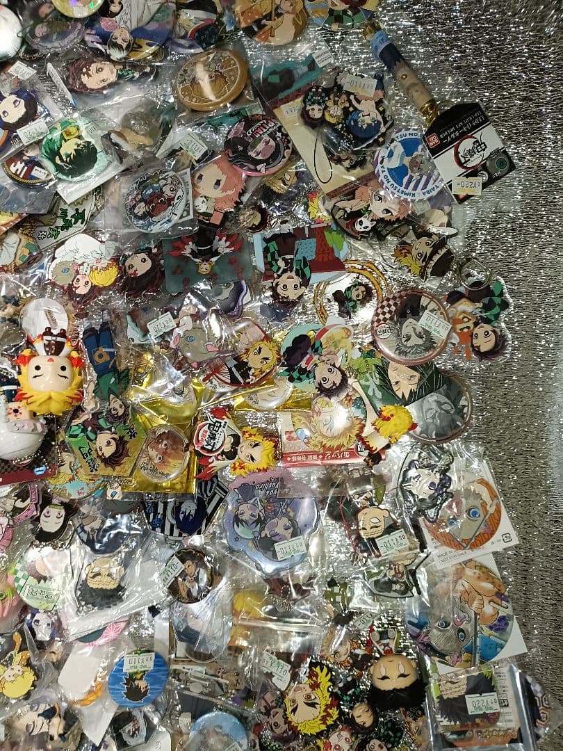 【ジャンク品】鬼滅の刃 グッズ 300個前後
