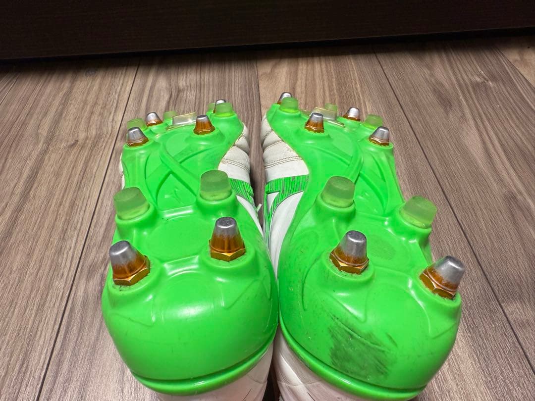 早い者勝ち！　美品　ミズノ　モレリアネオ4 MIX 取り替え　28.5 SG