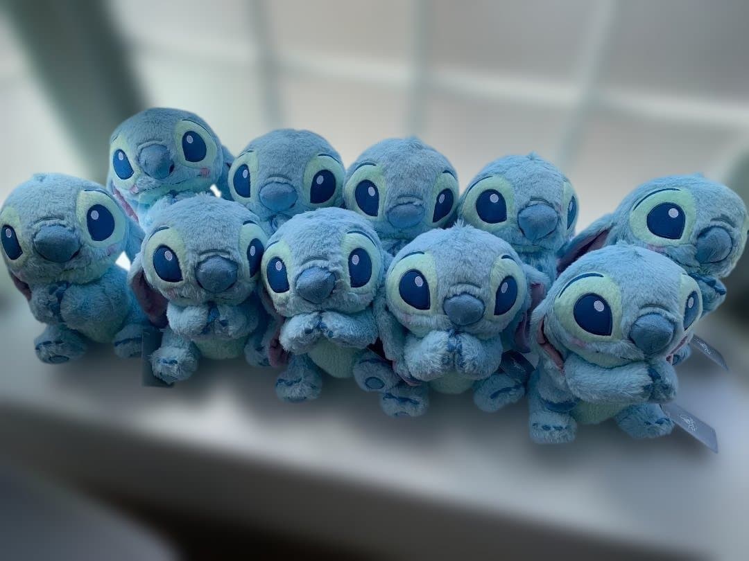 スティッチ　ディズニーストア限定　ぬいぐるみ　10体セット