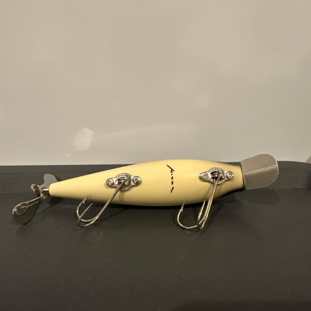 ニンナ　オロロプロップ