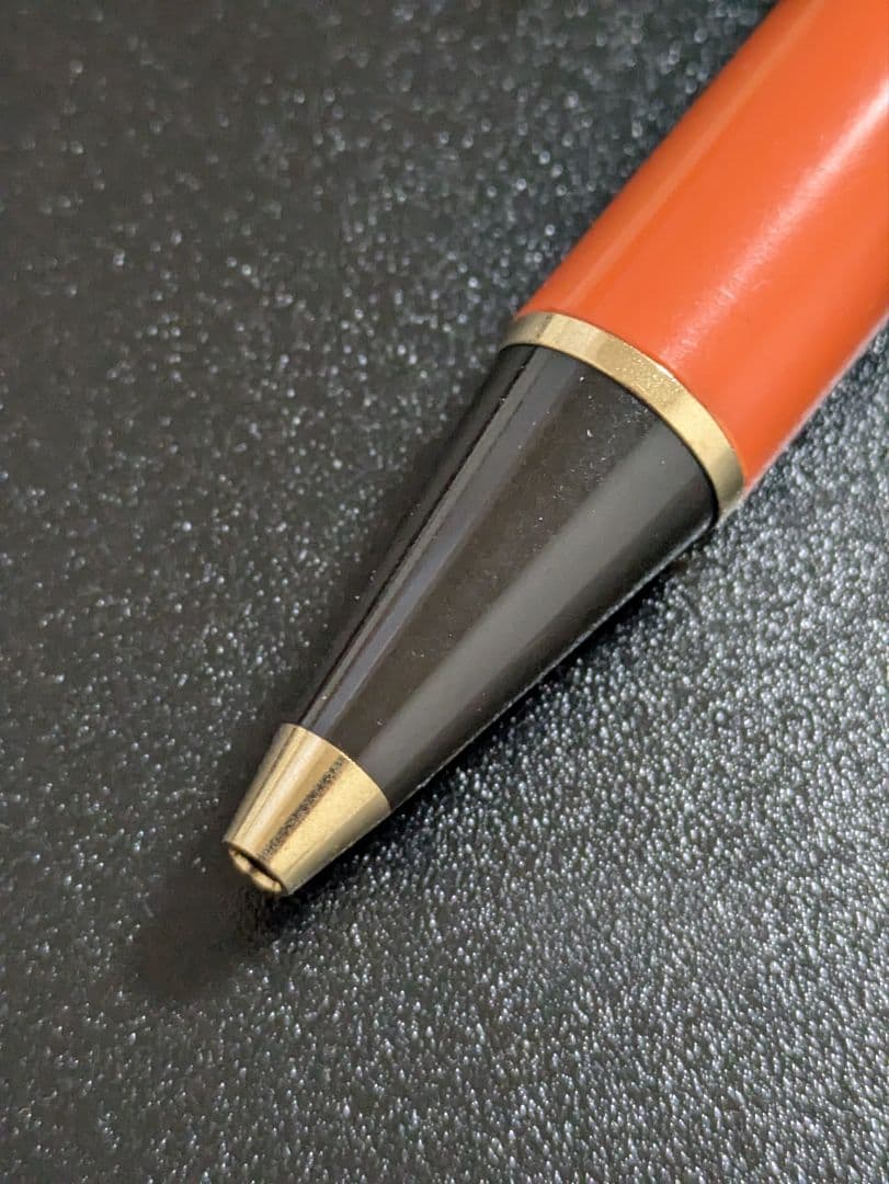 モンブランMONTBLANC　ヘミングウェイ ボールペン 作家シリーズ第一弾